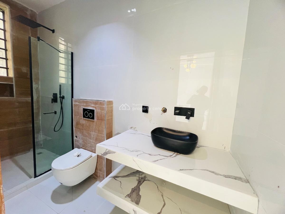 3bedroom Semi Detached with Bq, Ikota, Lekki, Lagos, Semi-detached Duplex for Sale