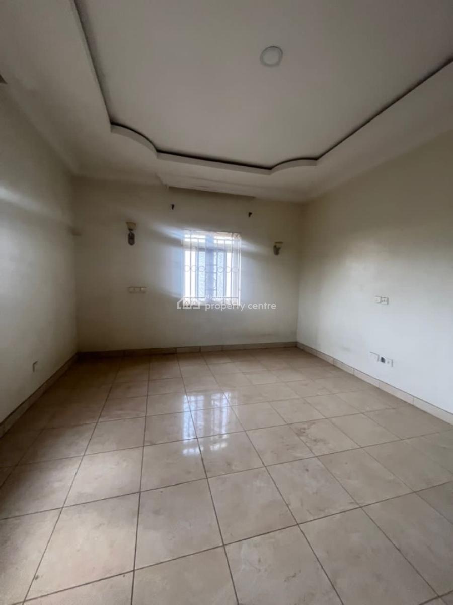 3 Bedroom Apartment with Bq, Guzape, Guzape District, Abuja, Flat / Apartment for Rent