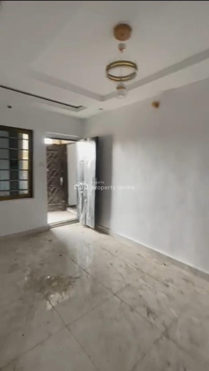 Newly Built 2bed Room Flat @ Akoka Yaba, Akoka, Yaba, Lagos, Flat / Apartment for Rent