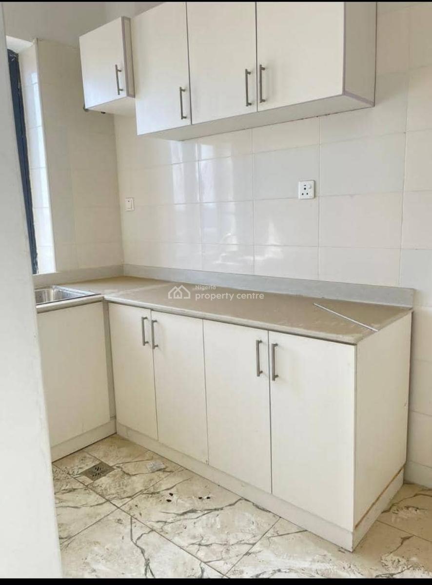 Fully Serviced Luxury 2bedrooms Apartment Upstairs, Ologolo, Lekki, Lekki, Lagos, House for Rent