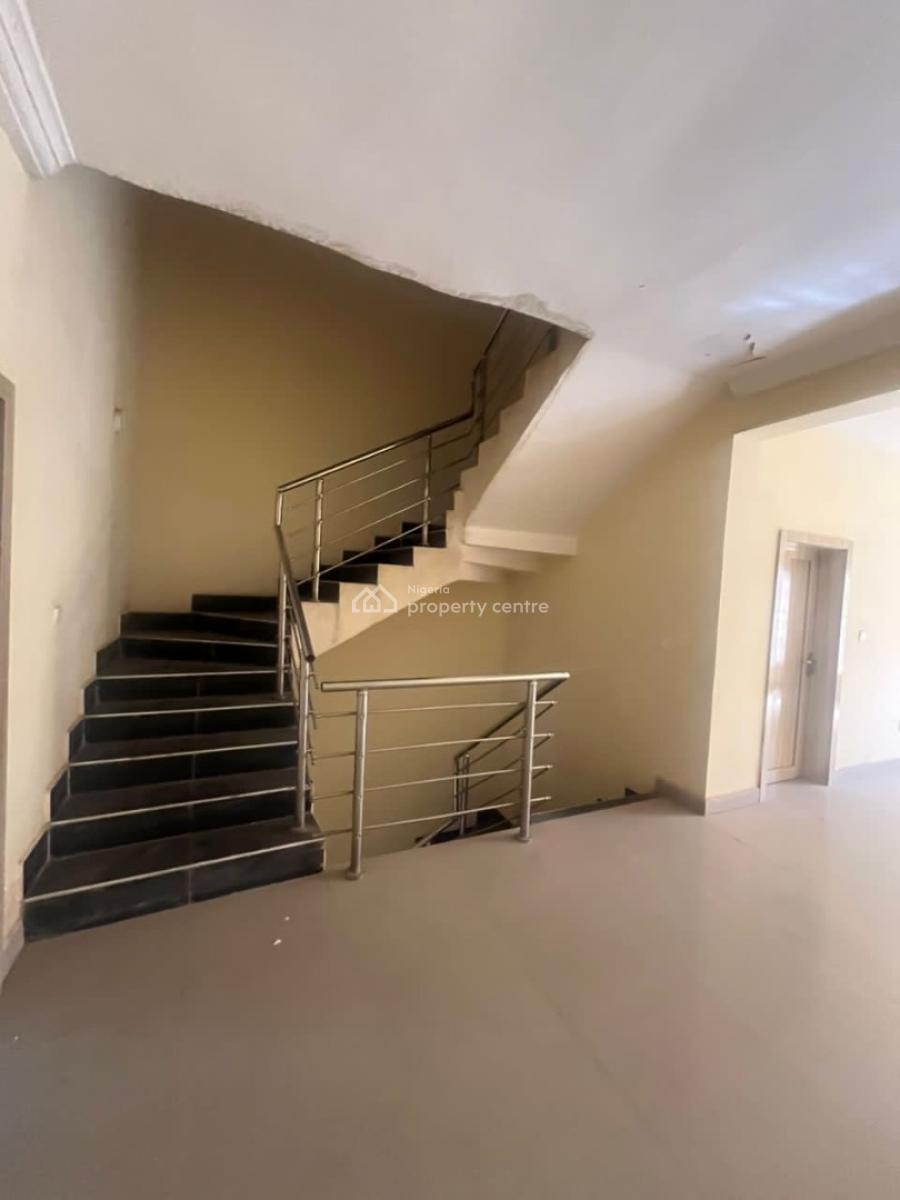 4 Bedroom Terrace Duplex with Bq, Guzape, Guzape District, Abuja, Terraced Duplex for Sale