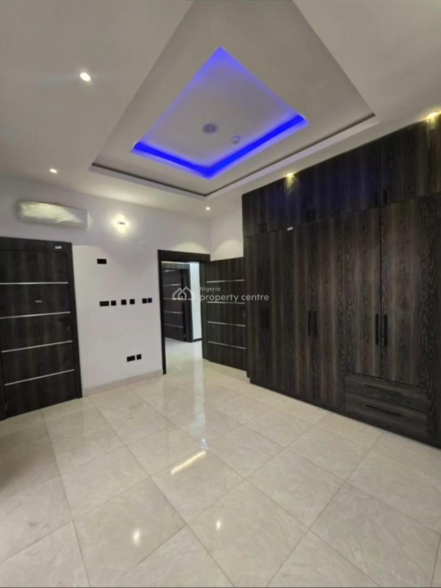 6 Bedrooms Fully Detached Duplex with Swimming Pool and Bq, Gra Phase 2, Magodo, Lagos, Detached Duplex for Sale