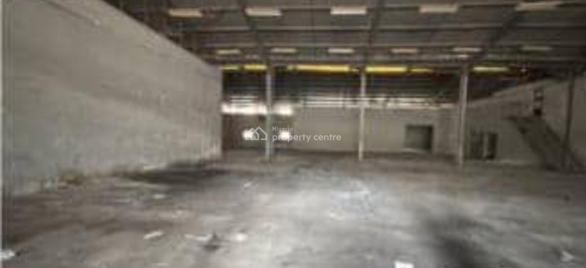 Vacant *9,000m2*   (*96,875ft2, Ogba, Ikeja, Lagos, Warehouse for Rent