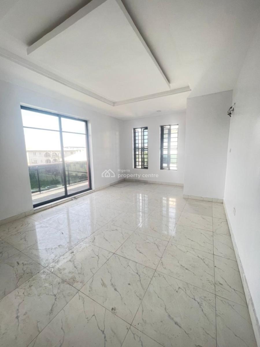 Spacious and Fully Serviced 2bedroom Apartment, Ologolo, Lekki, Lagos, Flat / Apartment for Rent