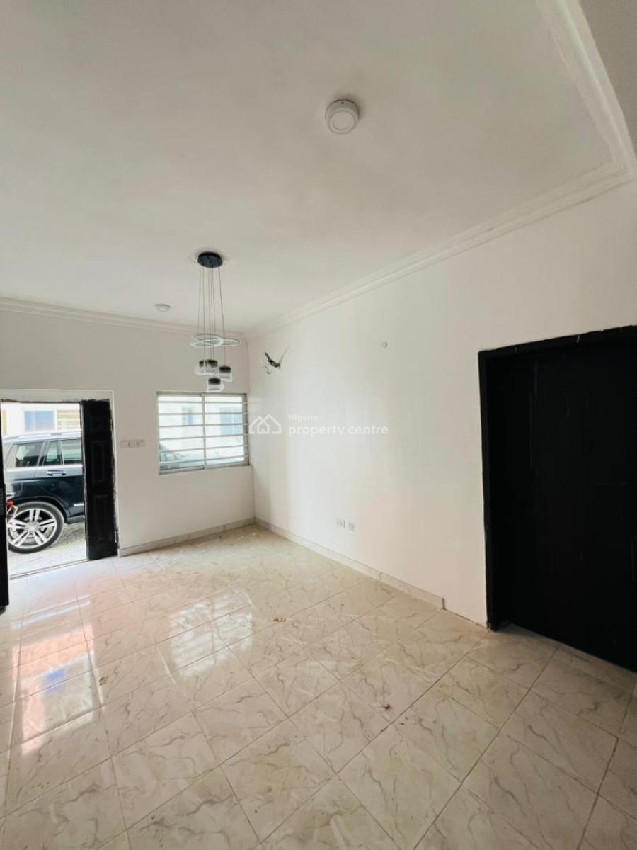 Lovey  2 Bedroom Apartment, Ajah , Lekki, Ajah, Lagos, Flat / Apartment for Rent