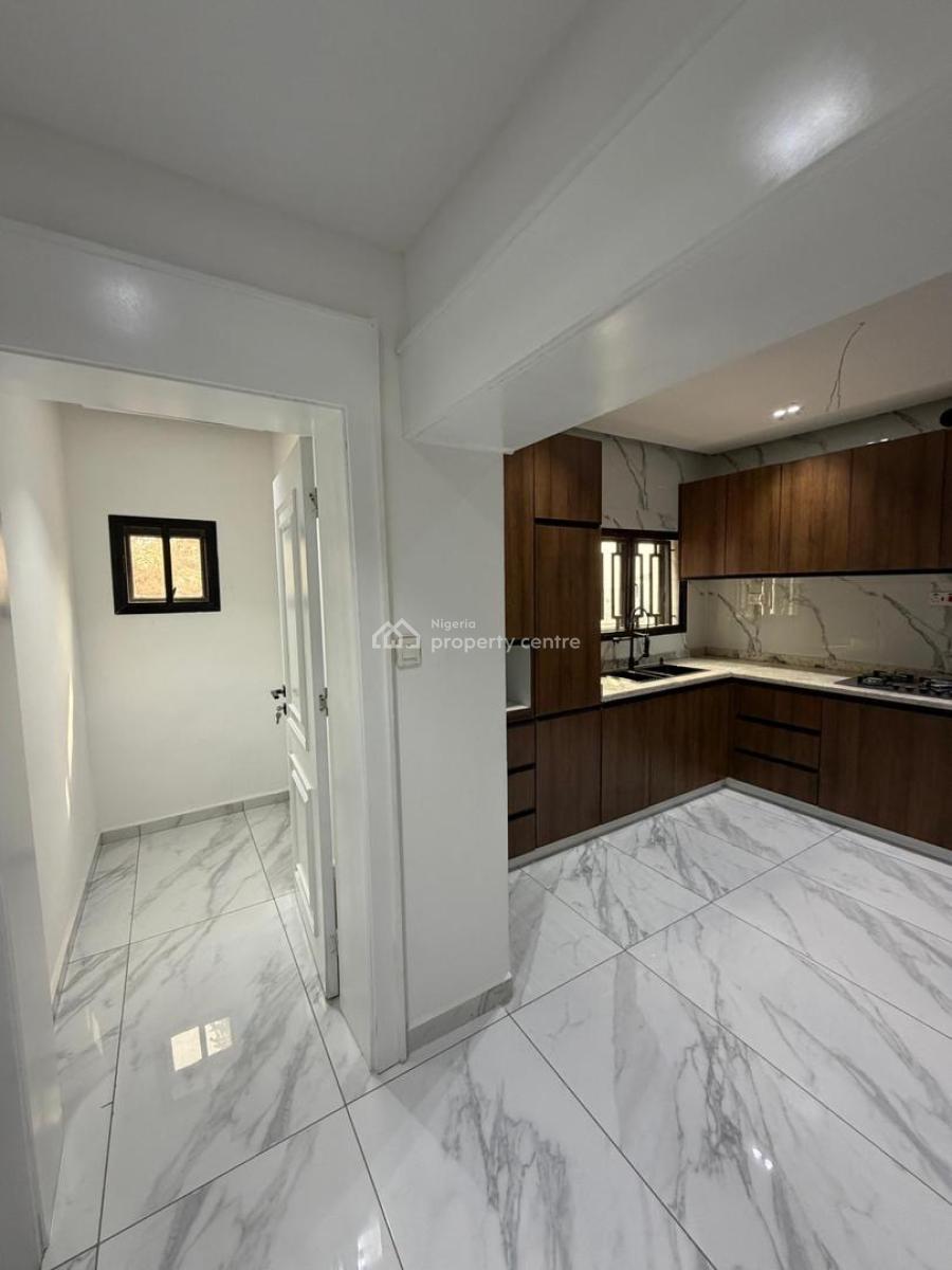 Newly Built and Tastefully Finished 4bedroom Terrace Duplex, Asokoro District, Abuja, Terraced Duplex for Sale