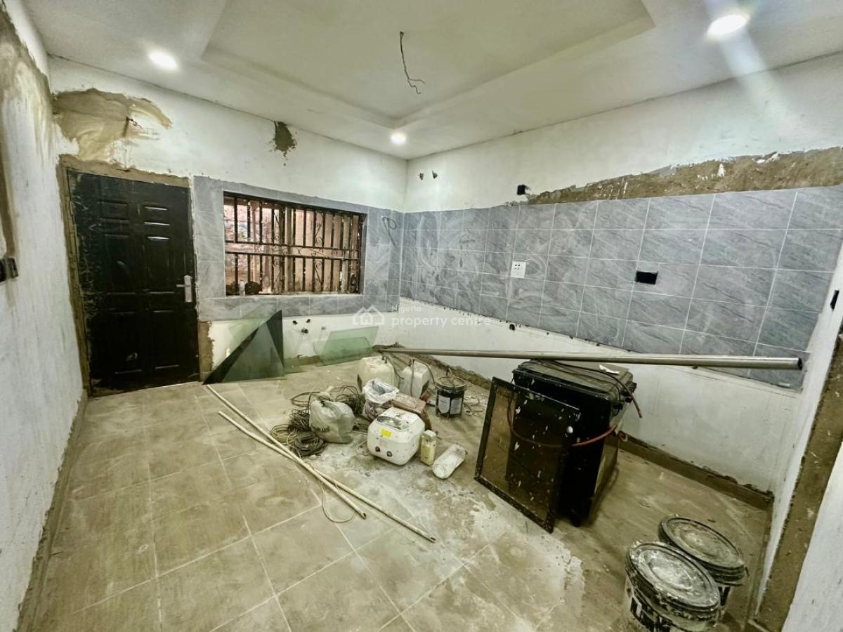 Spacious 4 Bedroom Semi-detached Duplex with 3 Rooms Bq, Maitama District, Abuja, Semi-detached Duplex for Rent