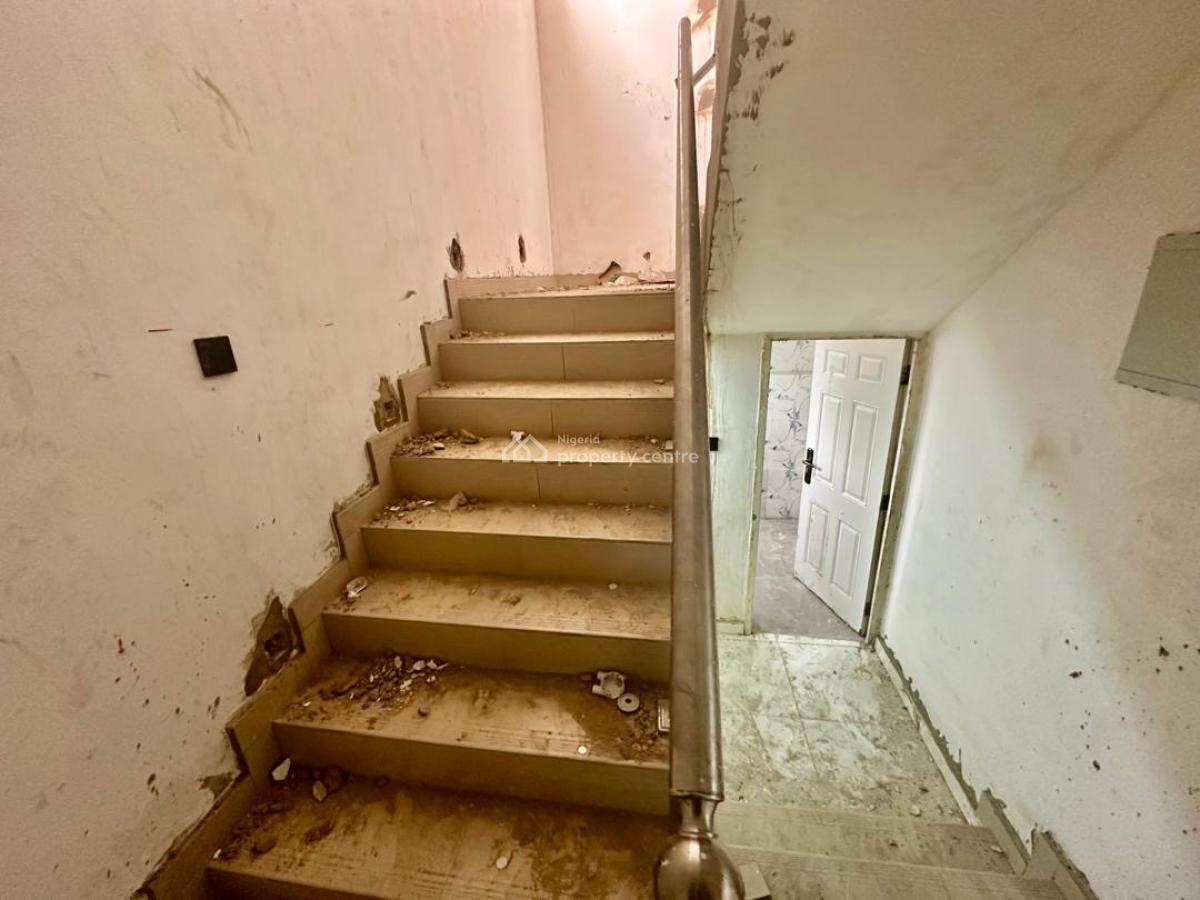 Spacious 4 Bedroom Semi-detached Duplex with 3 Rooms Bq, Maitama District, Abuja, Semi-detached Duplex for Rent