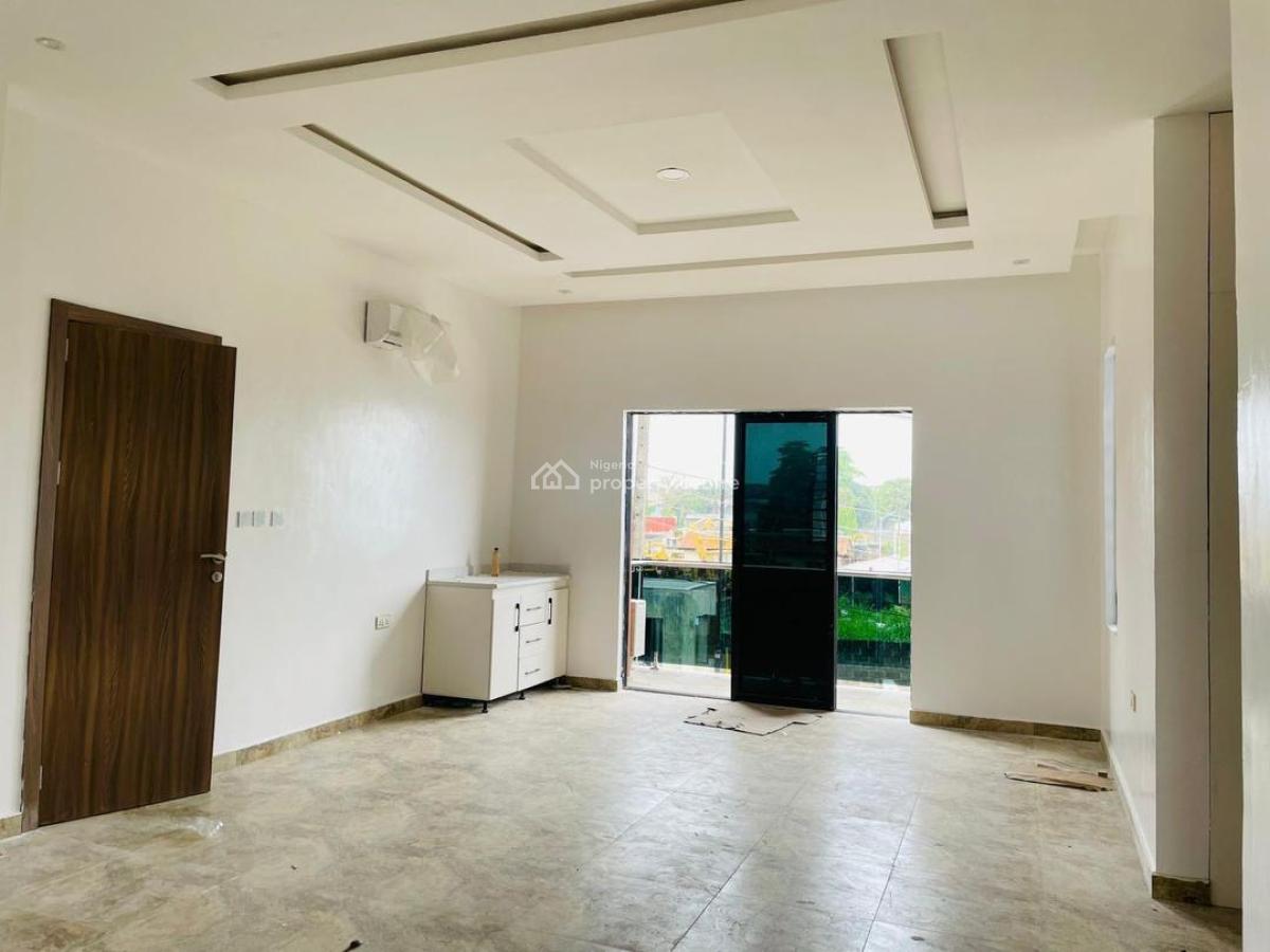 Uniquely Styled 5-bedroom Fully Detached Duplex with Bq in Prime Gra, Gra, Ogudu, Lagos, Detached Duplex for Sale