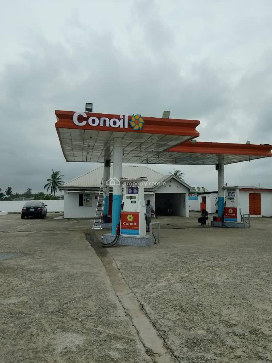 Filling Station, Mowo Bustop, Directly Facing Lagos–badagry Expressway, Badagry, Lagos, Filling Station for Rent