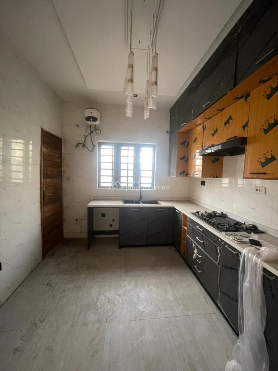 Fully Detached 4 Beadroom Terrace+bq  in a Communal Living Space, Ikota, Lekki, Lagos, Detached Duplex for Rent