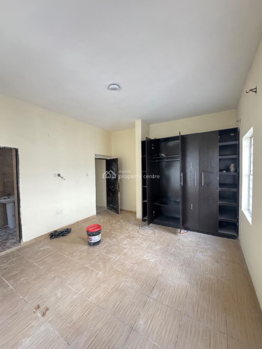 𝐖𝐄𝐋𝐋 𝐌𝐀𝐈𝐍𝐓𝐀𝐈𝐍𝐄𝐃 3 𝐁𝐄𝐃𝐑𝐎𝐎𝐌 𝐀𝐏𝐀𝐑𝐓𝐌𝐄𝐍𝐓, Osapa, Lekki, Osapa, Lekki, Lagos, Flat / Apartment for Rent