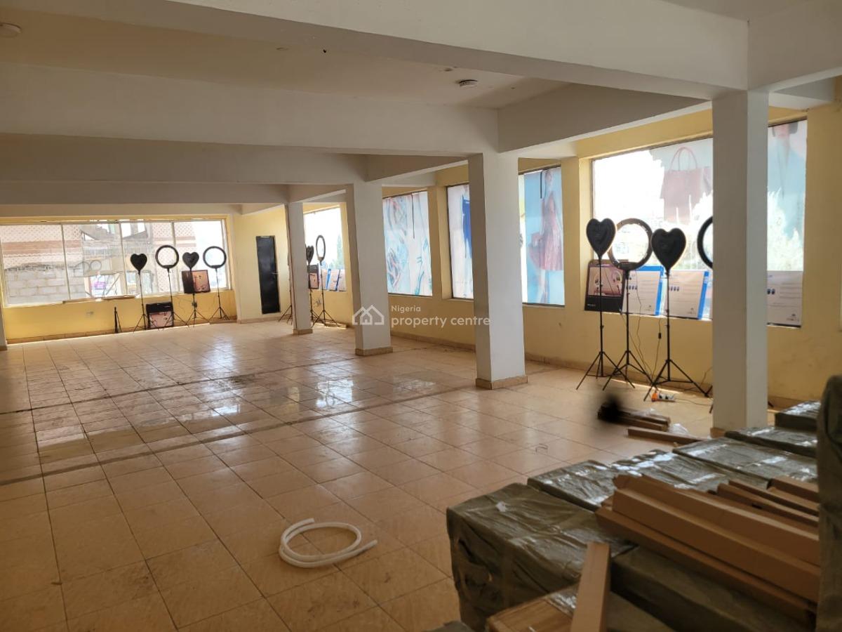 100 Square Meters Showroom Wuse, Wuse, Abuja, Commercial Property for Rent