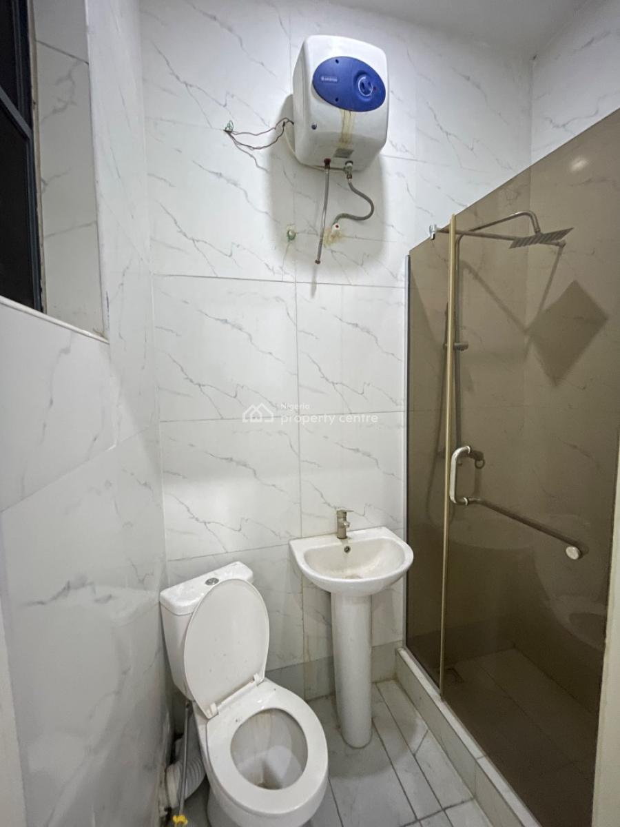 Room Self Contain in a Shared Apartment, Road 4 Lekky County, Ikota, Lekki, Lagos, Self Contain (single Rooms) for Rent