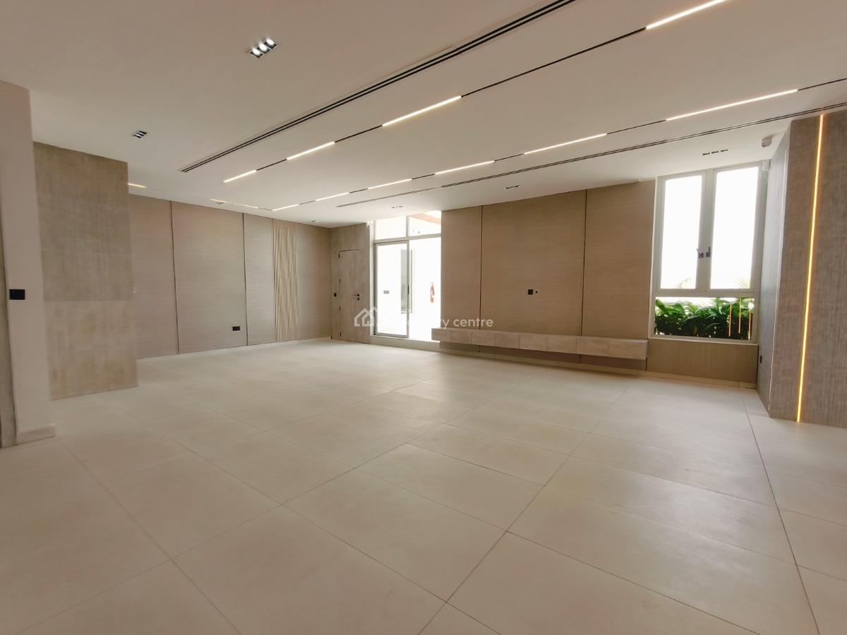 2 Bedroom Penthouse with Bq, Lekki Phase 1, Lekki Phase 1, Lekki, Lagos, Flat / Apartment for Sale