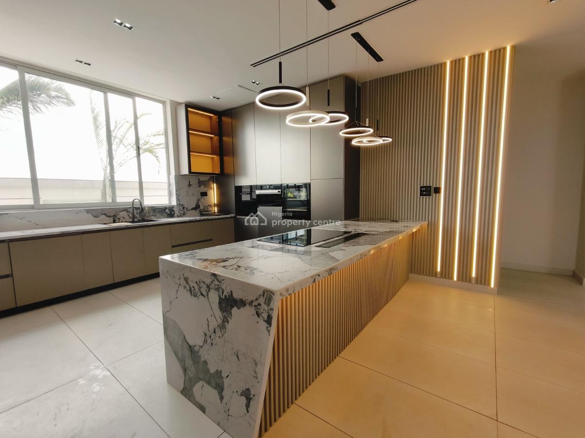 2 Bedroom Penthouse with Bq, Lekki Phase 1, Lekki Phase 1, Lekki, Lagos, Flat / Apartment for Sale