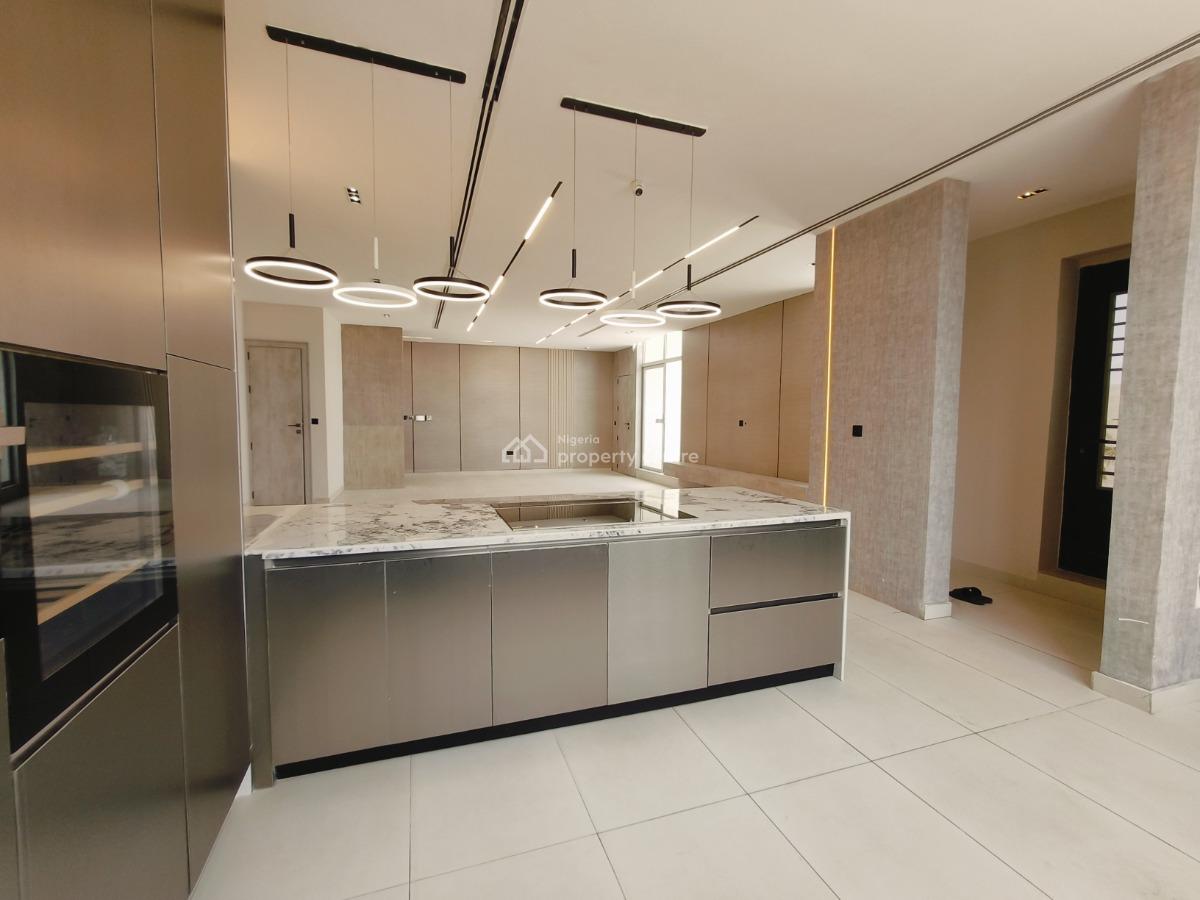 2 Bedroom Penthouse with Bq, Lekki Phase 1, Lekki Phase 1, Lekki, Lagos, Flat / Apartment for Sale