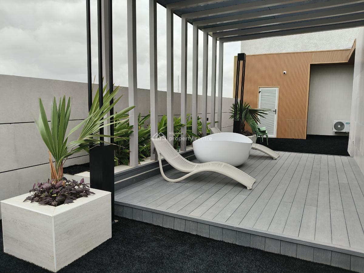 2 Bedroom Penthouse with Bq, Lekki Phase 1, Lekki Phase 1, Lekki, Lagos, Flat / Apartment for Sale