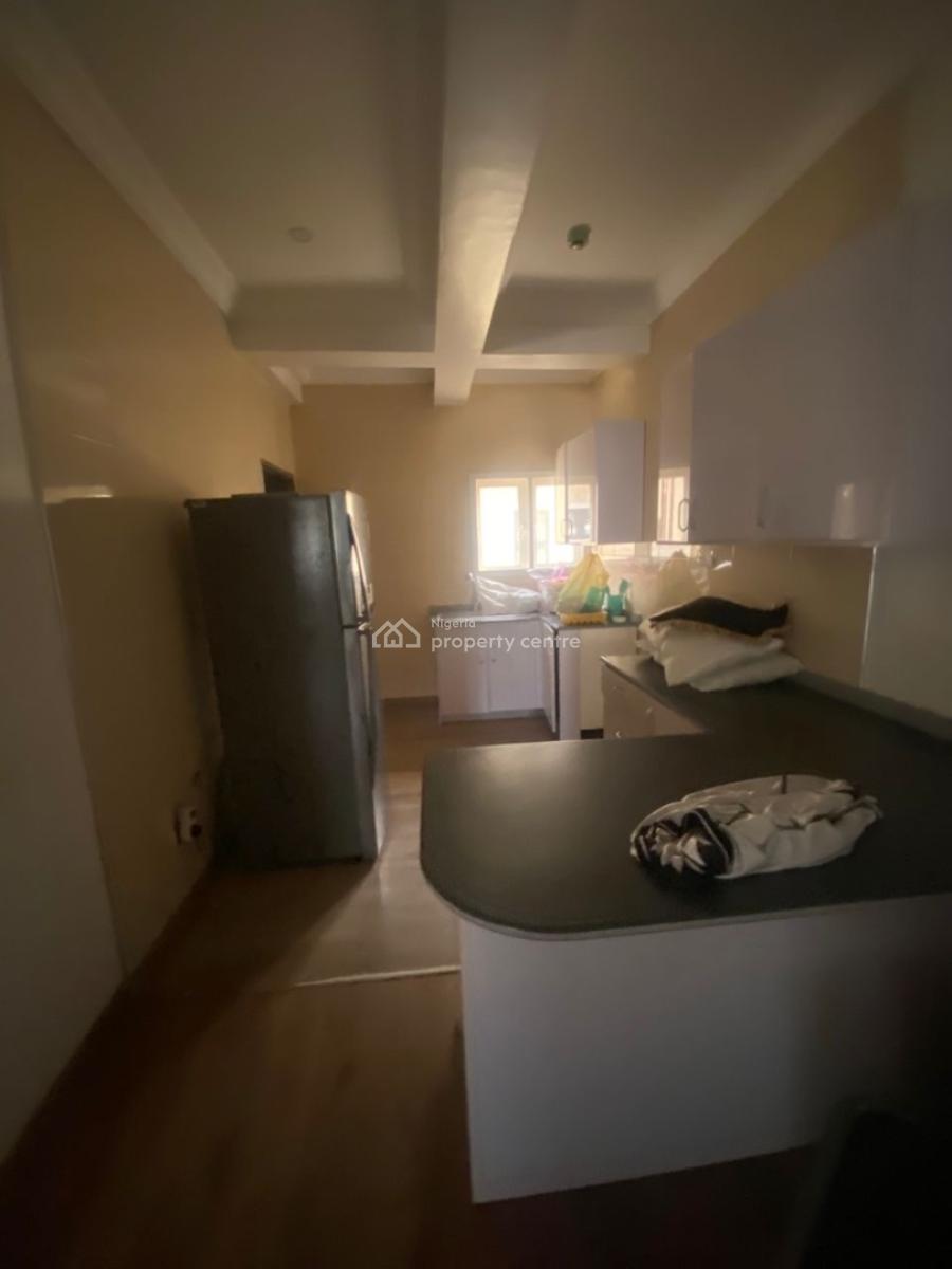 Mini Flat in Prime Location, Chevron, Lekki, Lagos, Mini Flat (room and Parlour) for Rent