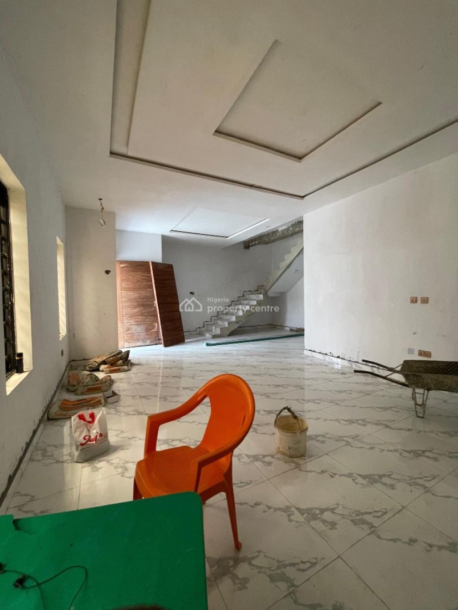 Exquisitely Built 4 Bedroom Terraced Duplex with Bq in Lekki Phase 1, Exquisitely Built Home with Good Access Road in a Gated Estate, Lekki Phase 1, Lekki, Lagos, Terraced Duplex for Sale