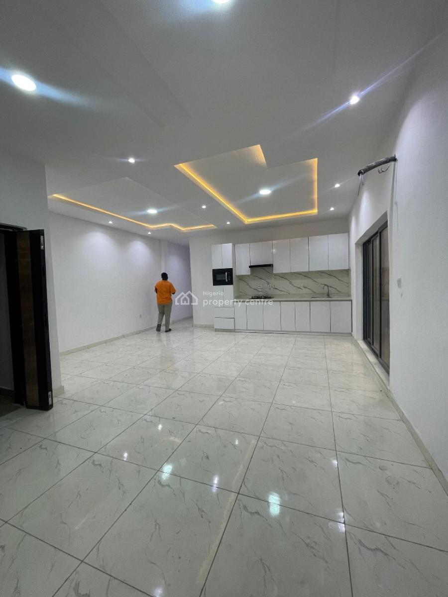 Contemporary 2 Bedroom in Lekki Phase 1 Suitable for Investment, Aesthetically Built Home with Good Access in a Flood Free Location, Lekki Phase 1, Lekki, Lagos, Flat / Apartment for Sale