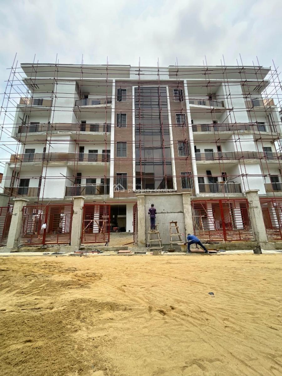 Lovely 4 Bedroom Apartment Bedroom with Private Cinema and Bq, Fully Fitted Home with Good Access Road in a Flood Free Location, Lekki Phase 1, Lekki, Lagos, Flat / Apartment for Sale