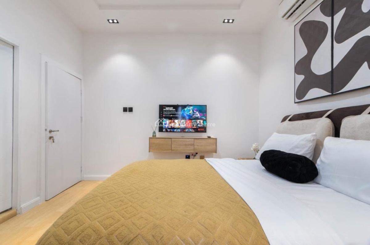 Luxury 2bedroom Apartment, Idowu Emma Street, Ilasan Lekki Lagos, Ikate, Lekki, Lagos, Flat / Apartment Short Let