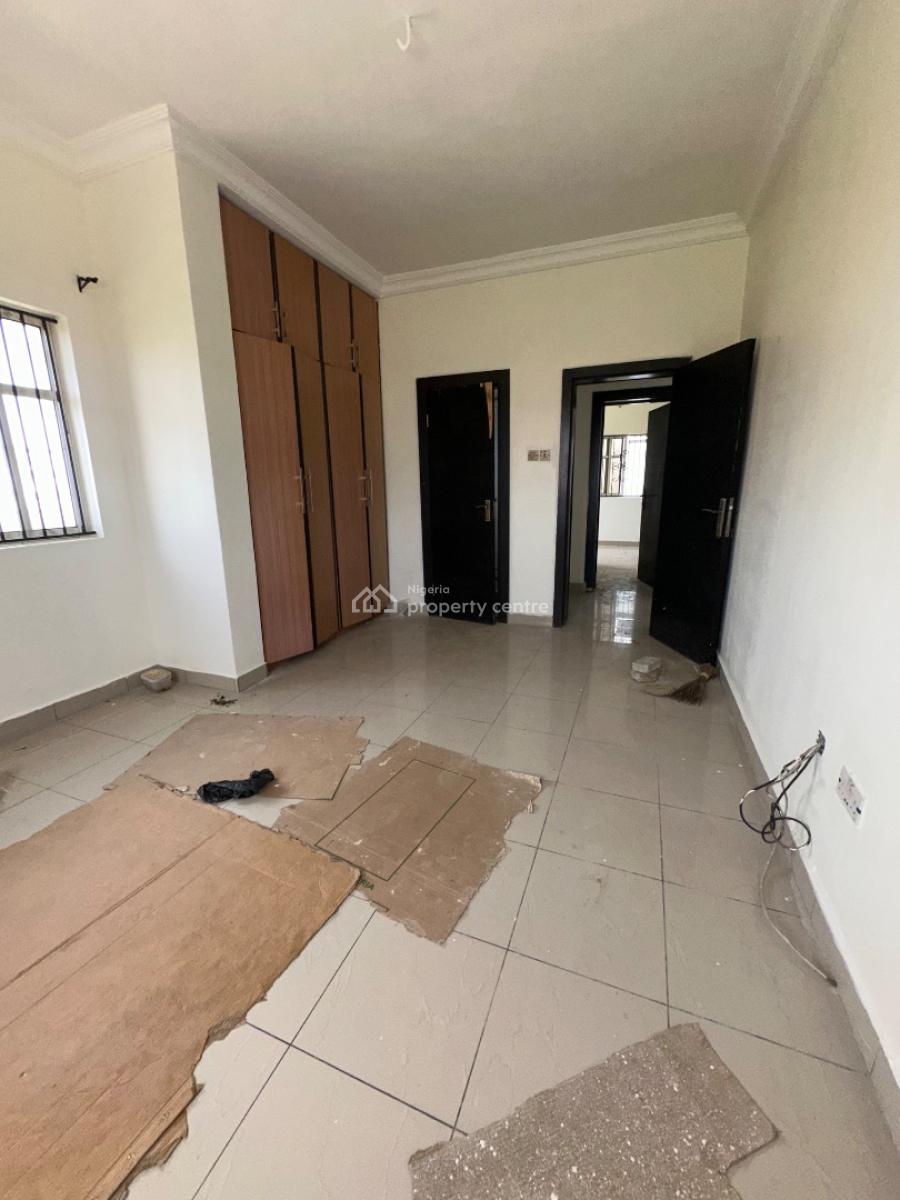 Specious 2bedroom Flat, Spg Road Ologolo, Lekki, Lagos, Flat / Apartment for Rent