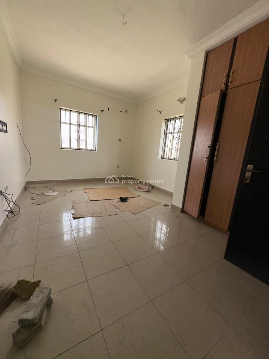 Specious 2bedroom Flat, Spg Road Ologolo, Lekki, Lagos, Flat / Apartment for Rent