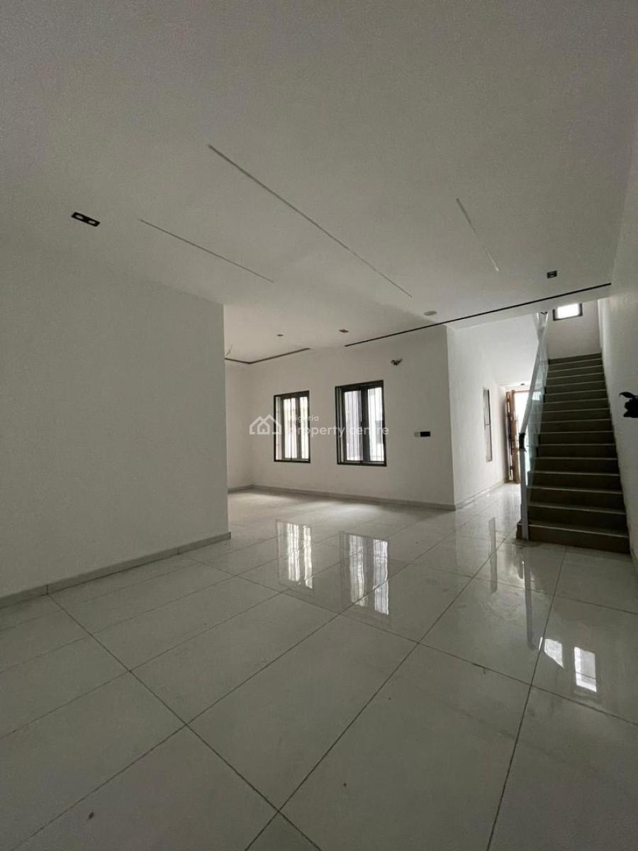 Exclusive 4 Bedroom Terraced Duplex with Bq, Lekki Phase 1, Lekki, Lagos, Terraced Duplex for Sale