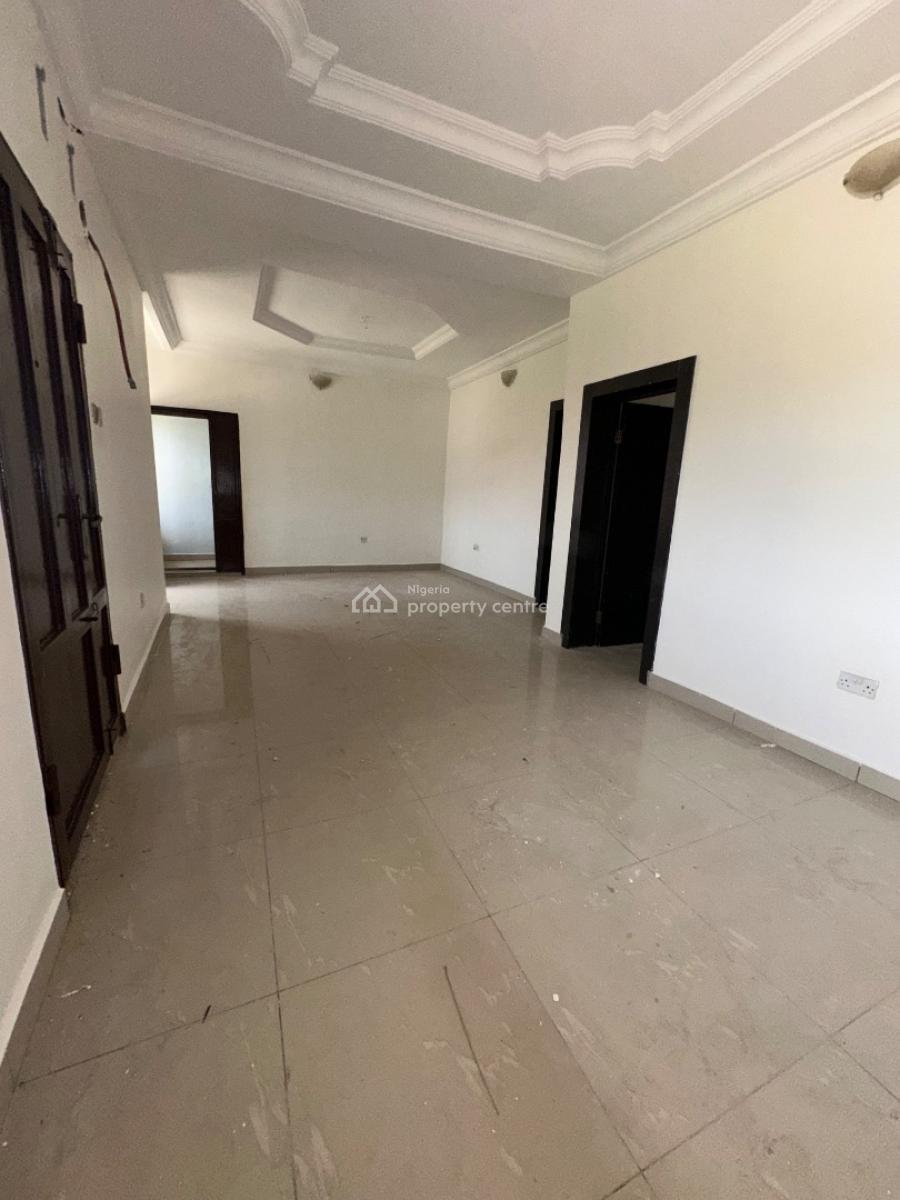 Specious and Newly Renovated 3bedroom Flat, Spg Road Ologolo, Lekki, Lagos, Flat / Apartment for Rent