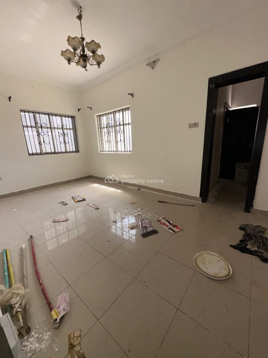 Specious and Newly Renovated 3bedroom Flat, Spg Road Ologolo, Lekki, Lagos, Flat / Apartment for Rent