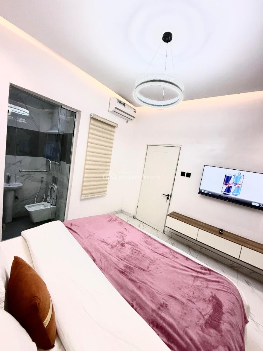 Cozy 1-bedroom Apartment, 6a,wale Hammed , Bera Estate Chevron Lekki Lagos, Lekki, Lagos, Flat / Apartment Short Let