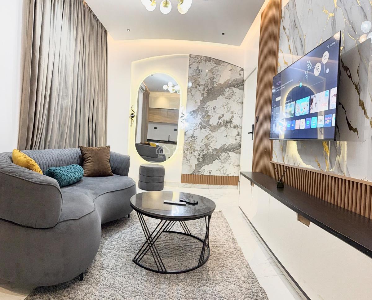 Cozy 1-bedroom Apartment, 6a,wale Hammed , Bera Estate Chevron Lekki Lagos, Lekki, Lagos, Flat / Apartment Short Let