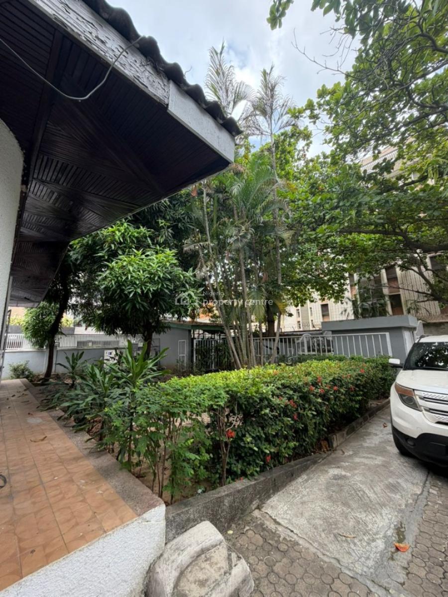 Luxury 3 Bedrooms Detached with 2 Rooms Bq, Vi, Victoria Island (vi), Lagos, House for Rent