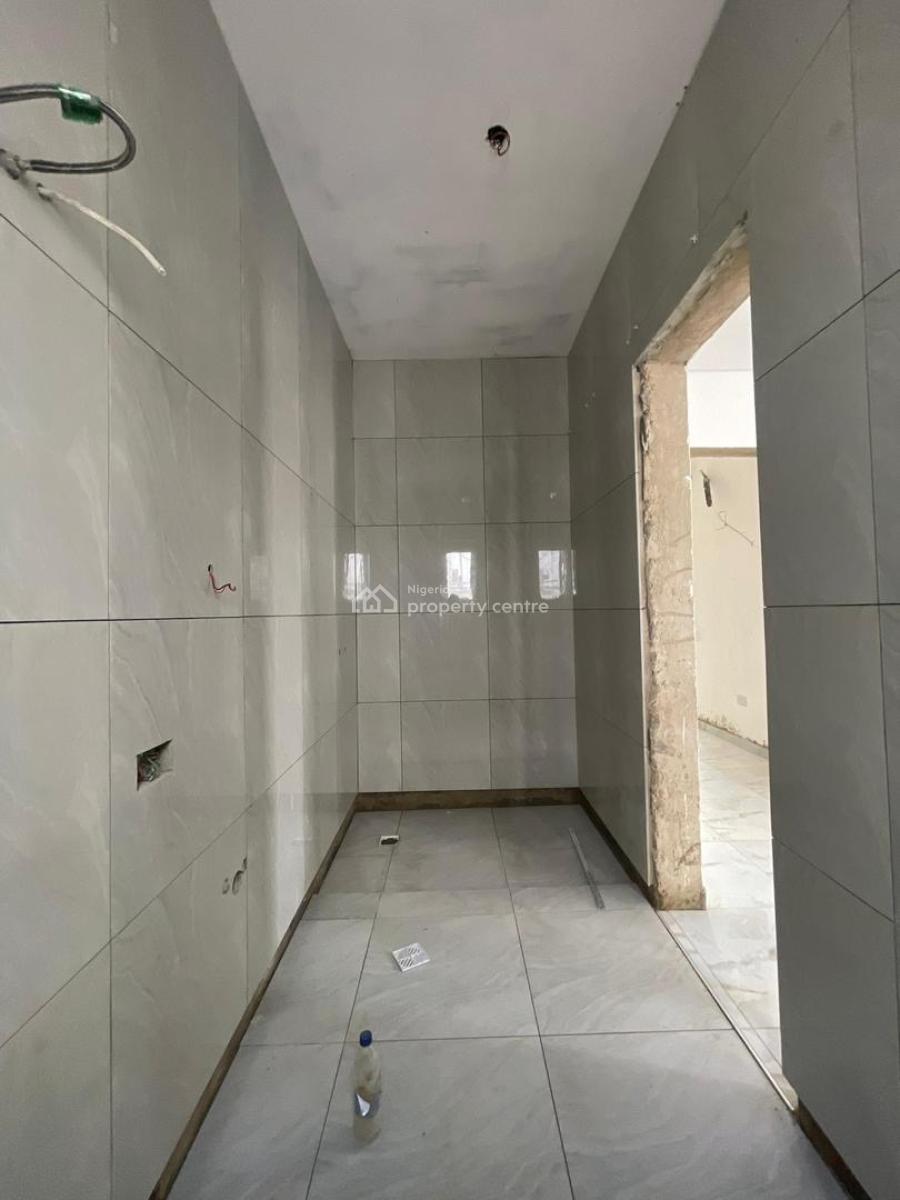 Exclusive 4 Bedroom Semi Detached Duplex with Bq, Top Quality Home in a Jacuzzi in a Flood Free Location, Lekki Phase 1, Lekki, Lagos, Semi-detached Duplex for Sale