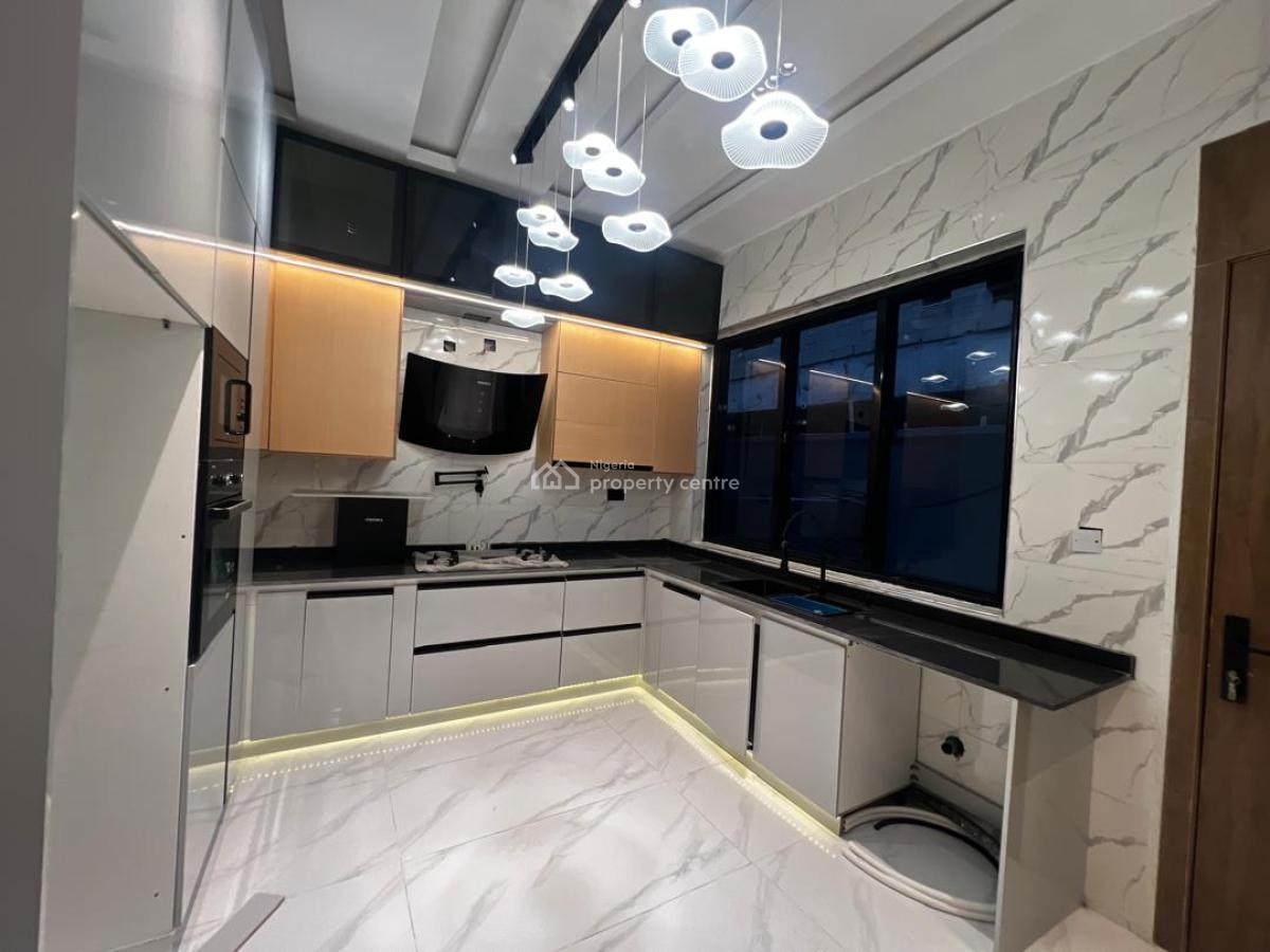 4 Bedroom Terraced Duplex with a Room Boys Quarters, Lekki Phase 1, Lekki, Lagos, Terraced Duplex for Rent