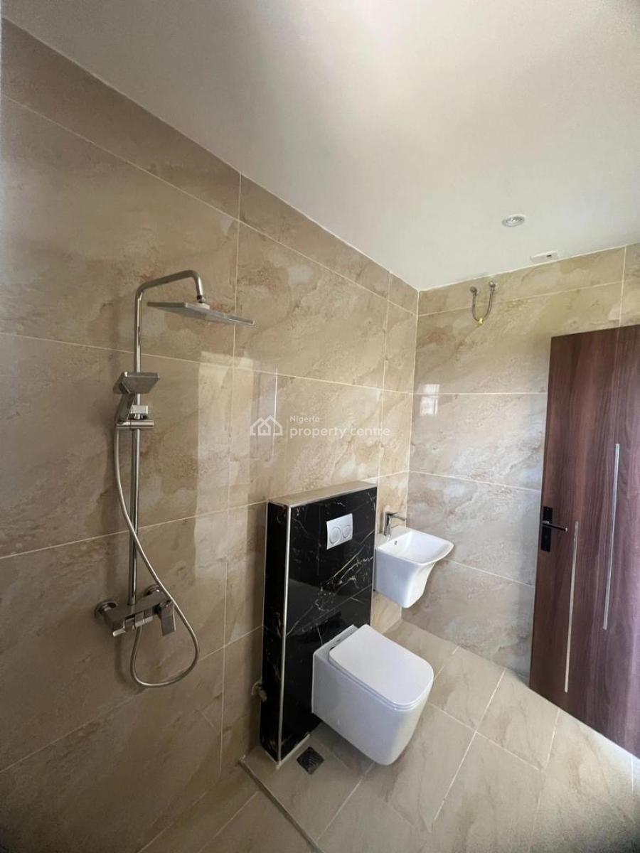 Affordable 2bedroom Apartment with Swimming Pool, Victoria Island (vi), Lagos, Flat / Apartment for Sale