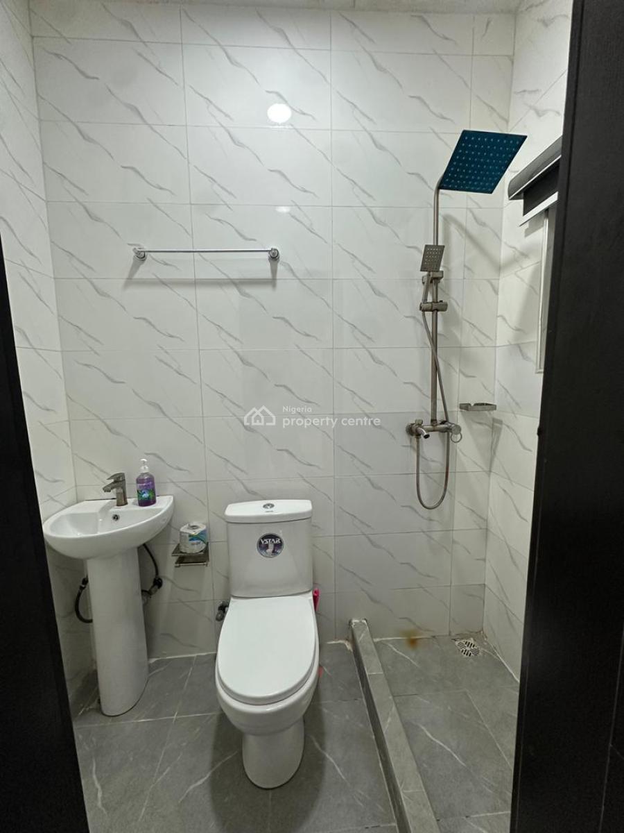 1 Bedroom Apartment, Lawanson, Surulere, Surulere, Lagos, Mini Flat (room and Parlour) Short Let