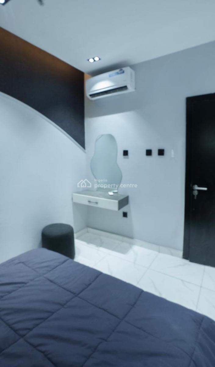 1 Bedroom Apartment, Lawanson, Surulere, Surulere, Lagos, Mini Flat (room and Parlour) Short Let