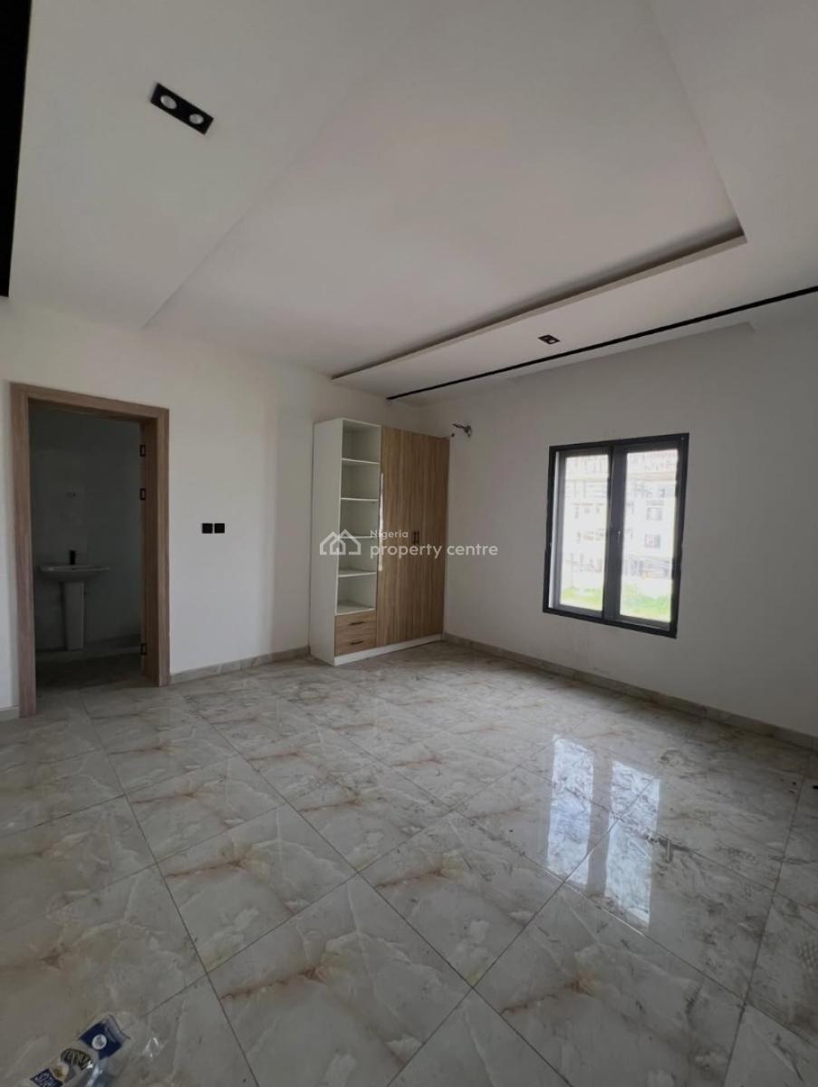 Serviced with 24/7 Power Supply 4 Bedroom En-suite Semi-detached Duple, Lekki Phase 1, Lekki, Lagos, Semi-detached Duplex for Rent