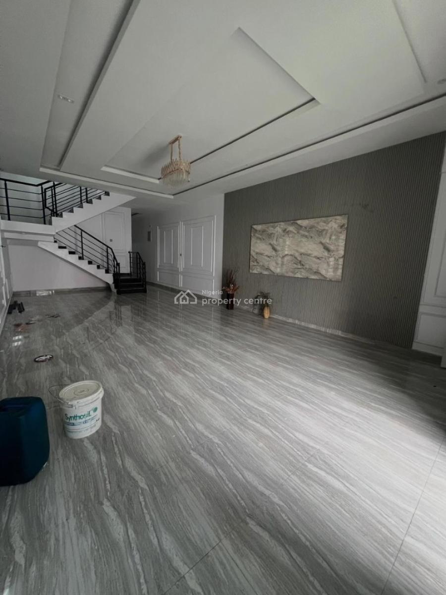 4 Bedroom Semi-detached Duplex with Bq, Ologolo, Ologolo, Lekki, Lagos, Semi-detached Duplex for Rent