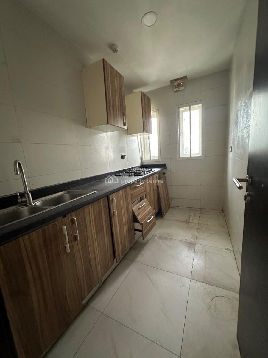 Specious Fully Serviced 2bedroom Apartment, Access Code Estate Ologolo, Lekki, Lagos, Flat / Apartment for Rent