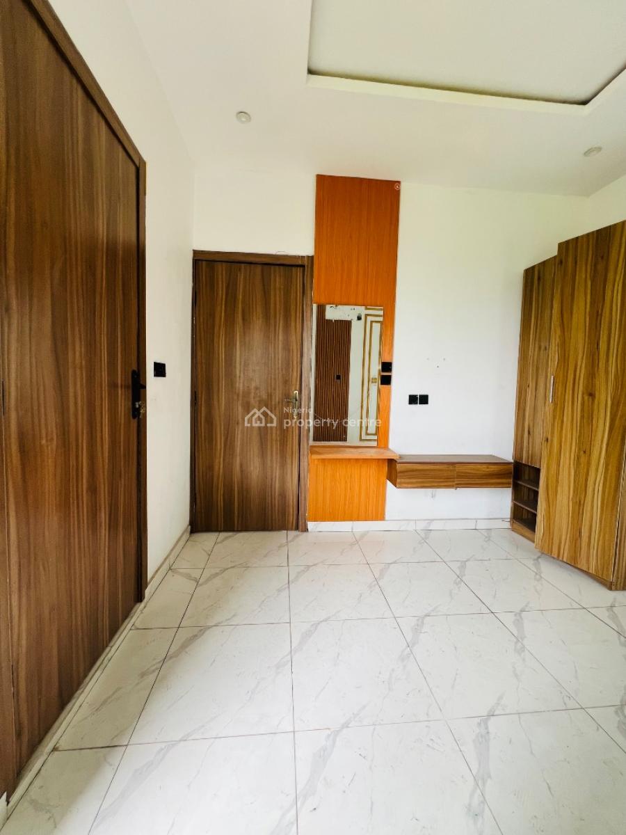 Tastefully Built 2bedroom Terrace Duplex with Swimming Pool & Gym, Ikota, Lekki, Lagos, Terraced Duplex for Rent