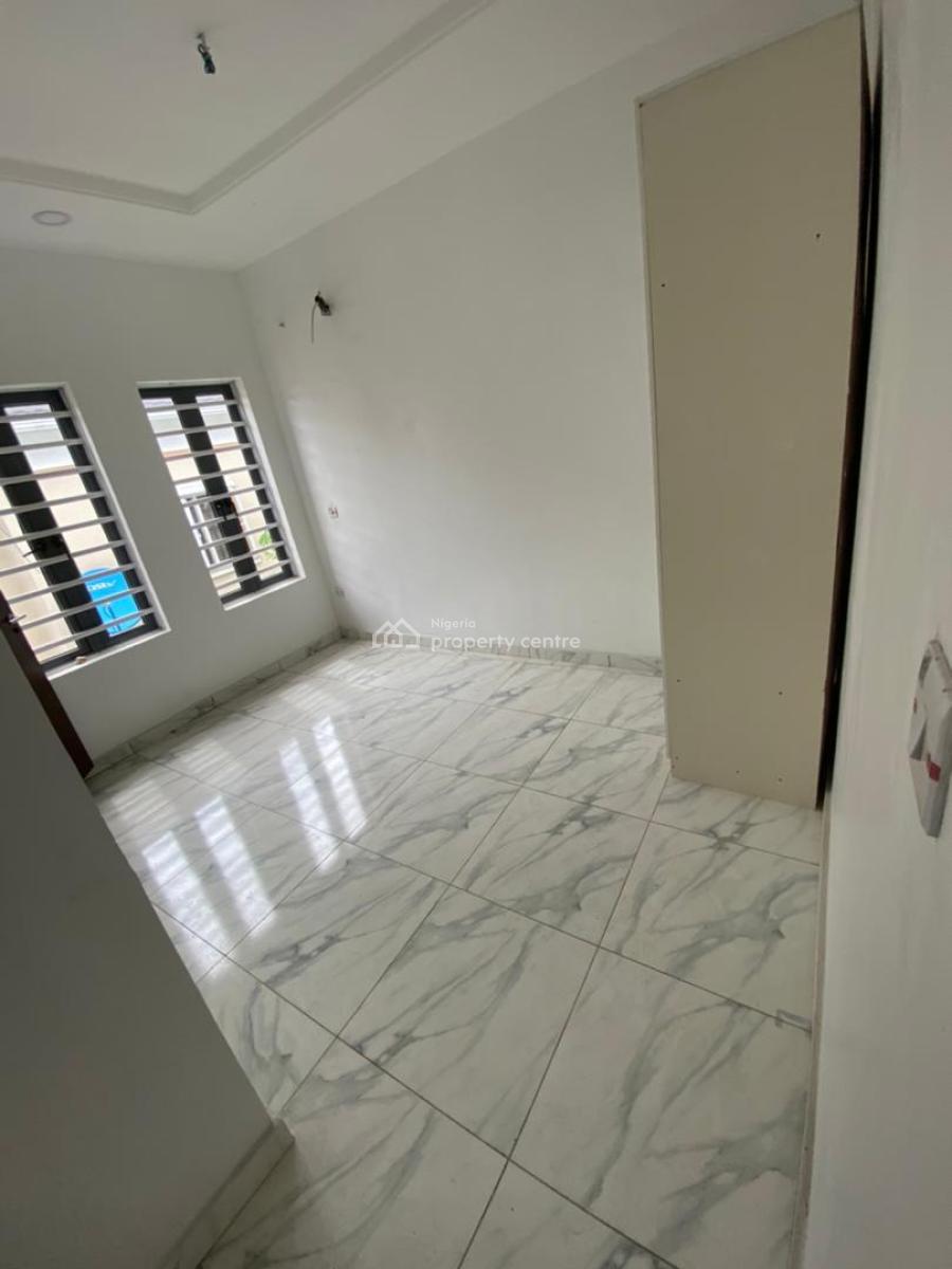 3 Bedroom Terrace with a Room Bq at Lekki Scheme 2, Lekki Scheme 2, Ajah, Lagos, Terraced Duplex for Sale