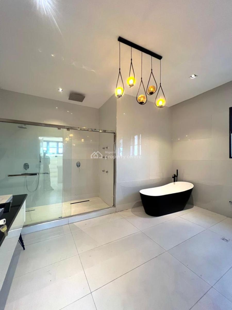 Luxury 6-bedroom Fully Detached House + 2-rooms Bq - Osapa, 2-room Boys’ Quarters · Private Cinema · Sit-out Lounge · Swimming Poo, Osapa, Lekki, Lagos, Detached Duplex for Sale