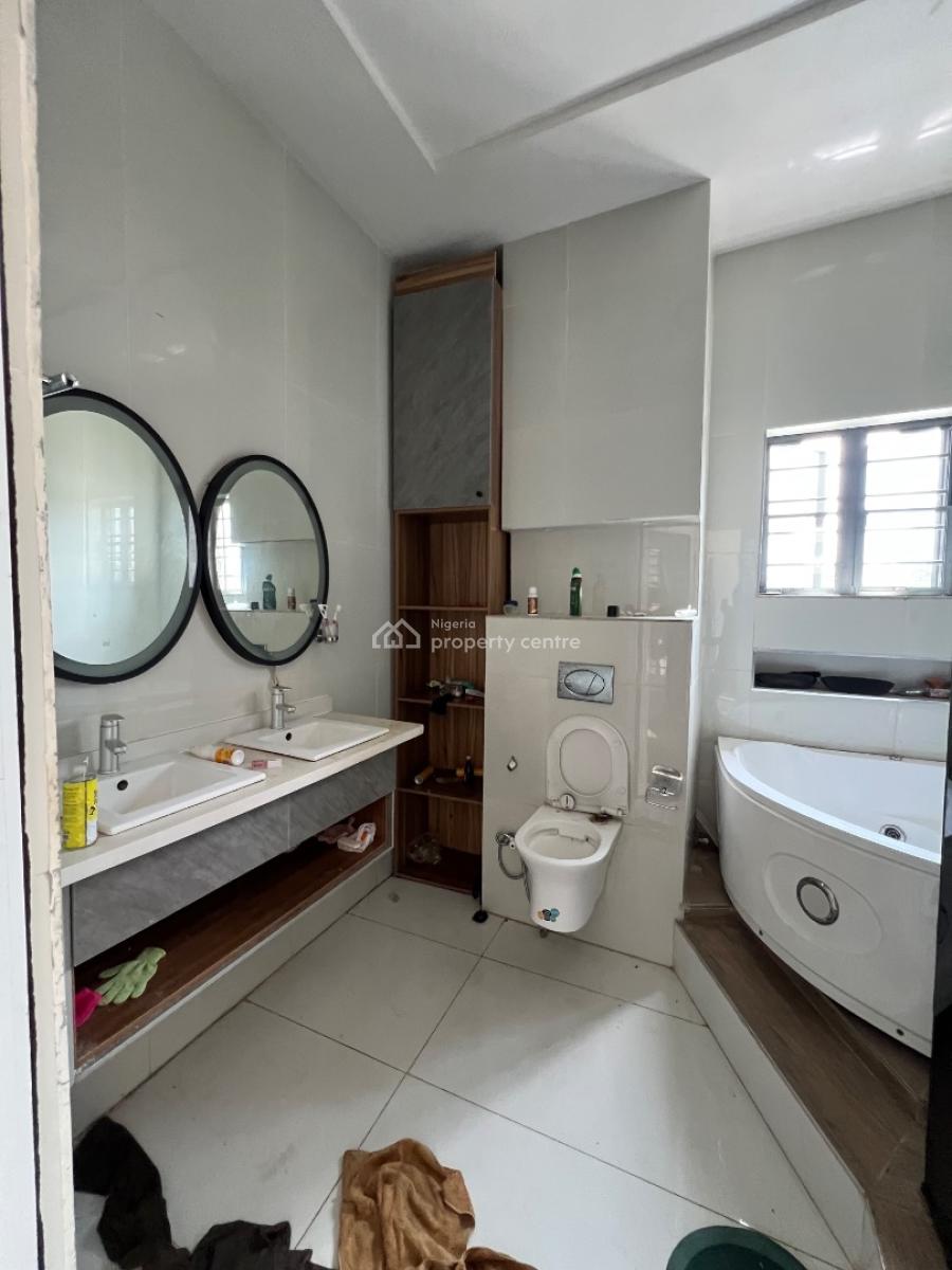 Luxury Studio Apartment in a Contemporary Building with Swimming Pool, Osapa London, Osapa, Lekki, Lagos, Self Contain (single Rooms) for Rent