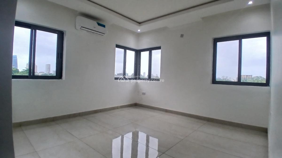 Luxury 3 Bedroom Apartment, Adekunle Lawal Street, Old Ikoyi, Ikoyi, Lagos, Flat / Apartment for Sale