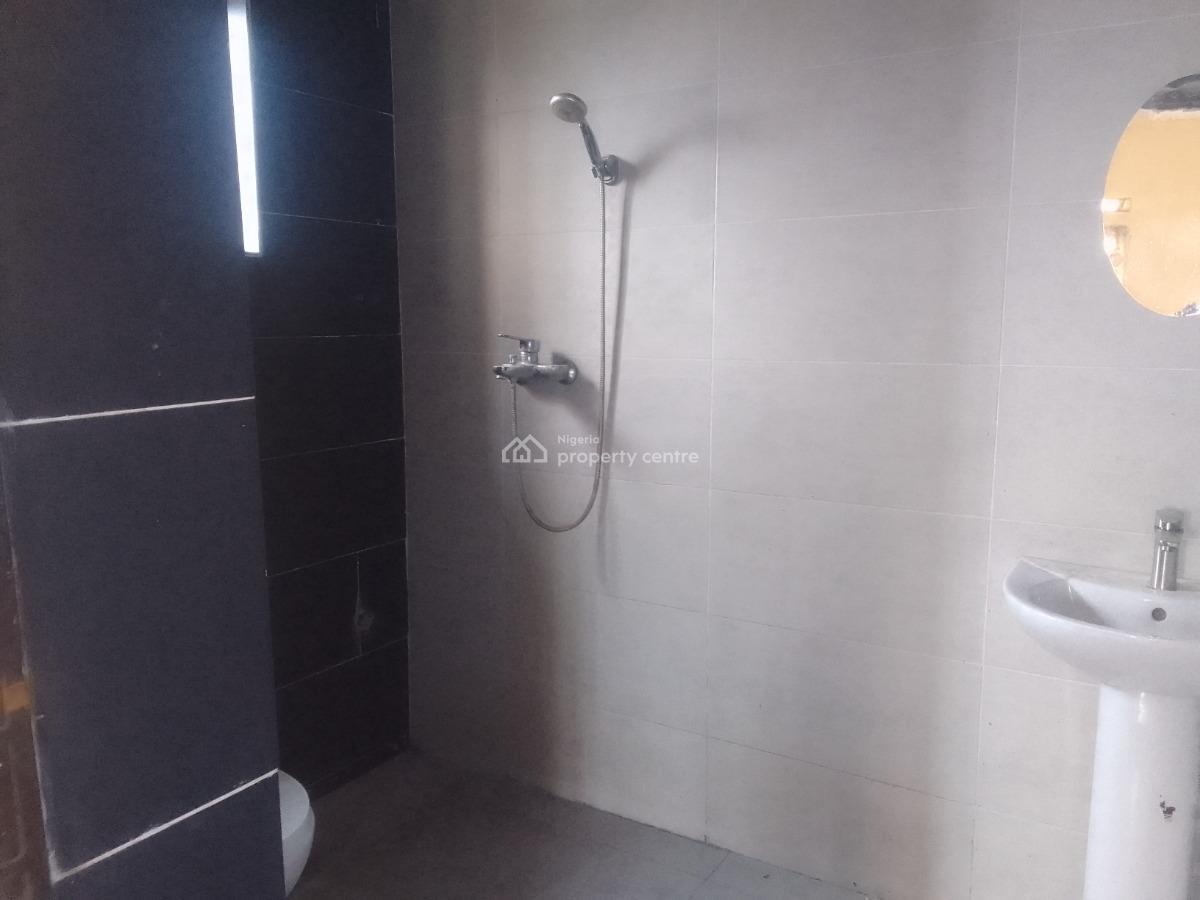 Brand New 2 Bedroom Flat Upstairs Very Close to The Express, Elesekan Bogige, Ibeju Lekki, Lagos, Flat / Apartment for Rent