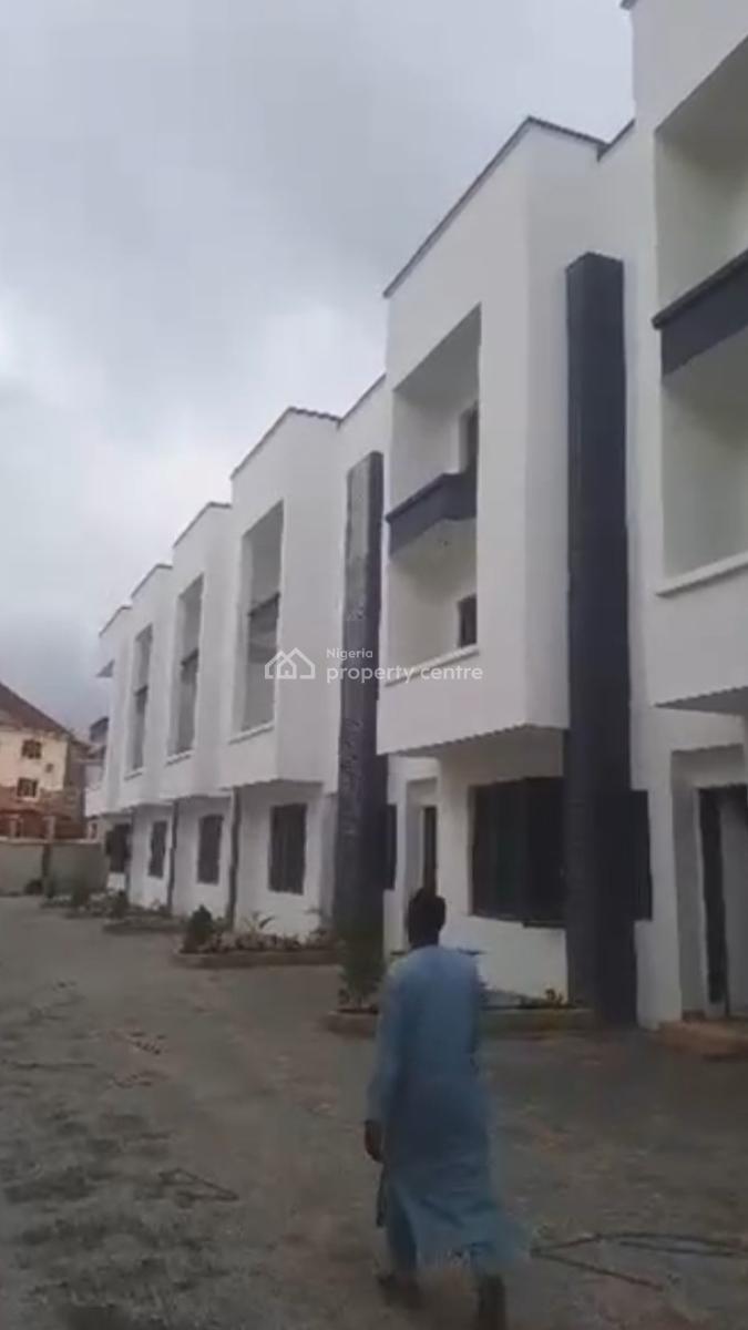 Distress 4 Bedroom Semi Detached Duplex in a Mini Estate, Jahi, Abuja, House for Sale